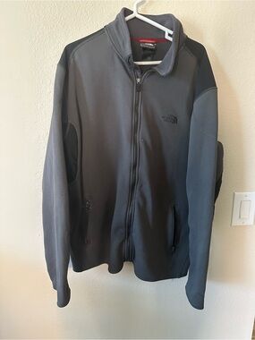The North Face Men's Full-Zip Black Performance Jacket size L/ NWOT 1185